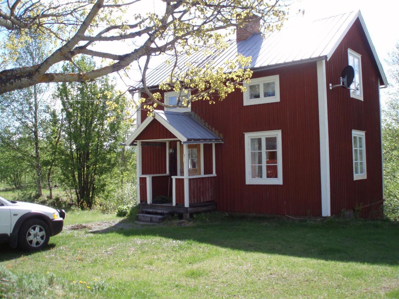 Valagardens Vaerdshus Och Camping Ab Valadalen Exterior photo